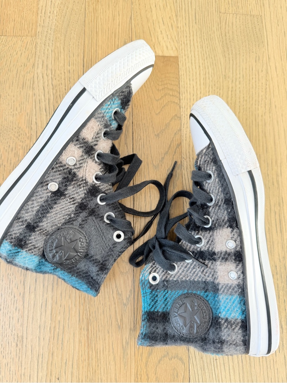 Converse All Star Woolrich plaid hightops men 3, women 5 unisex